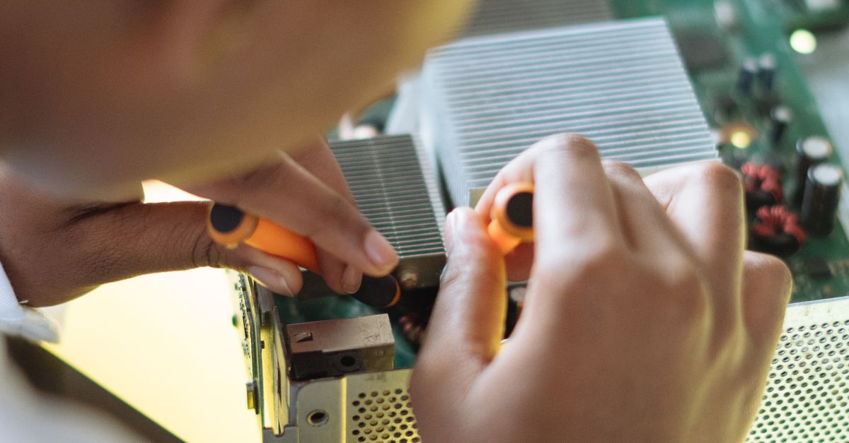 The Importance of Case Size in Component Compatibility